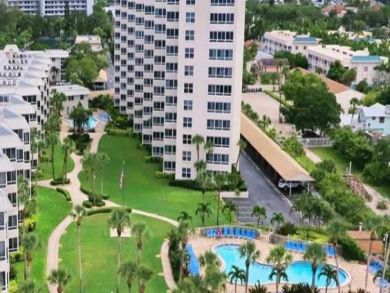 This 2 bedroom has GULF Views Best Beach Community on Siesta